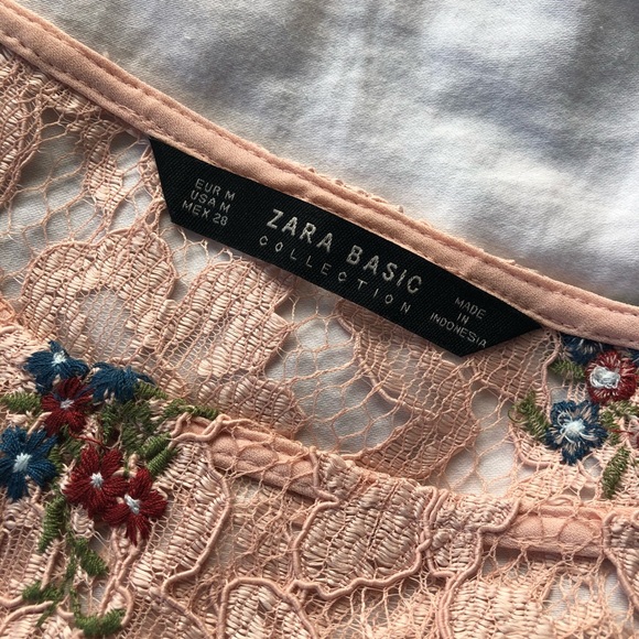 Zara Embroidered Blouse - Picture 3 of 4